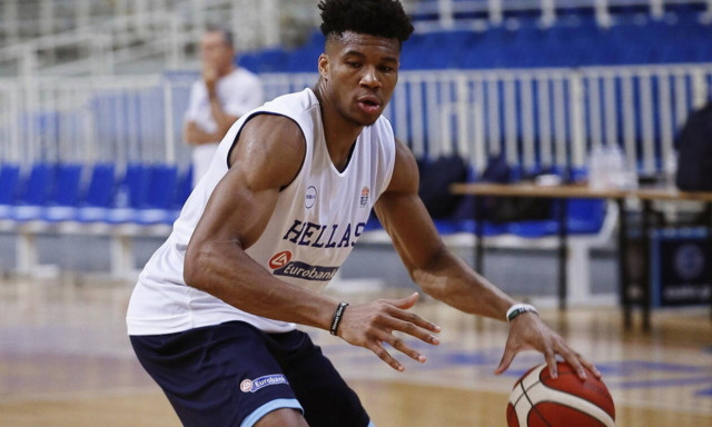 Περιπέτεια για τον Γιάννη Αντετοκούνμπο