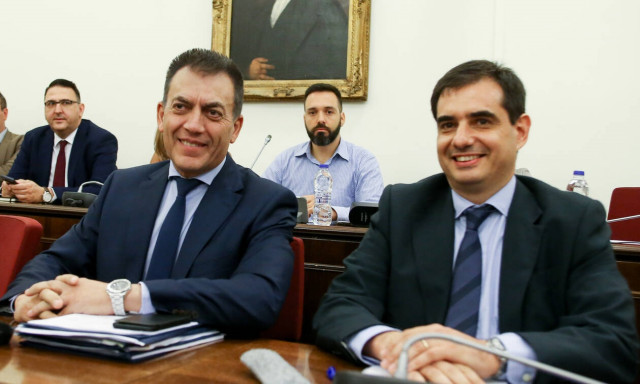 O Χάλαρης νέος διοικητής του ΕΦΚΑ- Πιο «δίκαιο και αποτελεσματικό» ασφαλιστικό υποσχέθηκε ο Βρούτσης