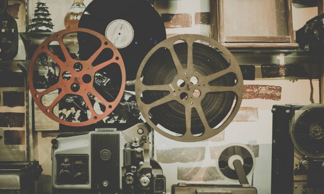 Θλίψη: Πέθανε γνωστός ηθοποιός (Pics)