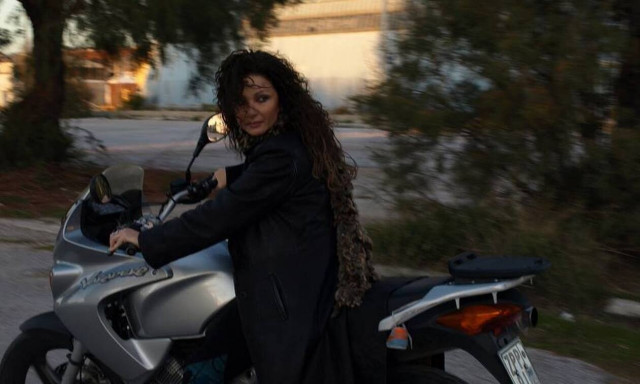 Συγκλονίζει η Σοφία Αρβανίτη για τον θάνατο του αδερφού της (pics)