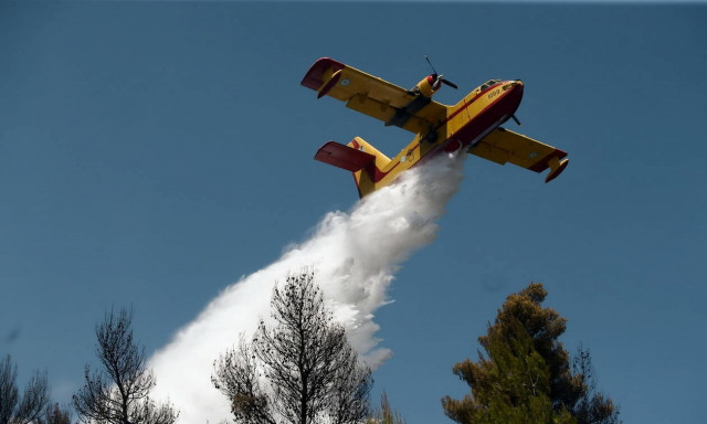 Φωτιά Εύβοια: Στην Ελλάδα τα δύο ιταλικά αεροσκάφη - Εμπλοκή με τα κροατικά