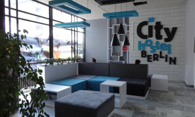 Ο Κιμ Γιονγκ Ουν έχει ξενοδοχείο στο Βερολίνο και πονοκεφαλιάζει τη Μέρκελ (pics)