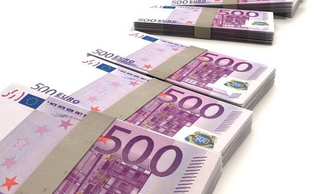 Είναι πολλά τα λεφτά ... Άρη: Πόσα χρήματα παίρνει το κάθε κόμμα 