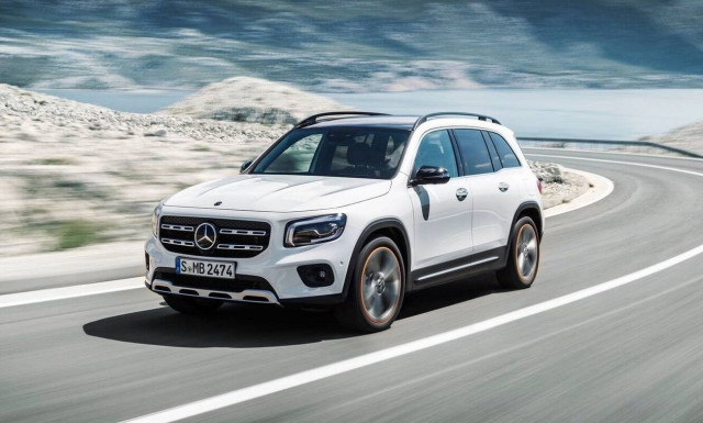 Mercedes GLB: Πόσο κοστίζει στη Γερμανία το νέο 7θέσιο SUV που ξεκινά από τα 1.300 κυβικά;