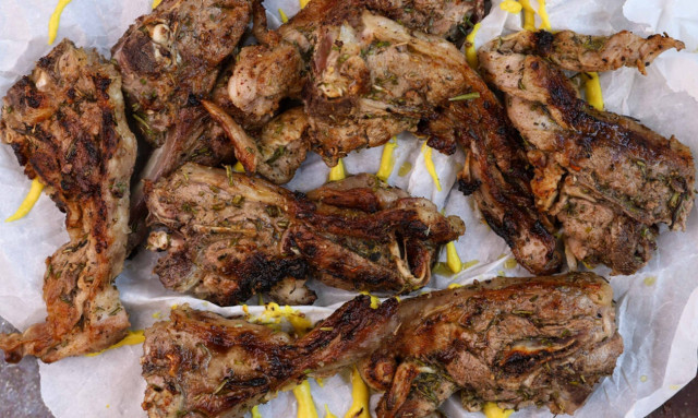 Η συνταγή της ημέρας: Αρνίσια παϊδάκια