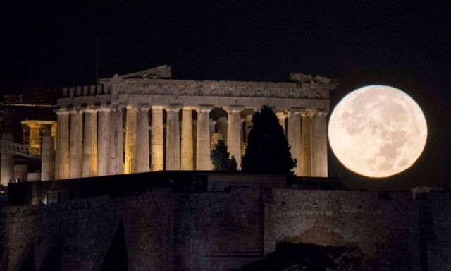Ανοιχτοί αρχαιολογικοί χώροι και μουσεία για την πανσέληνο