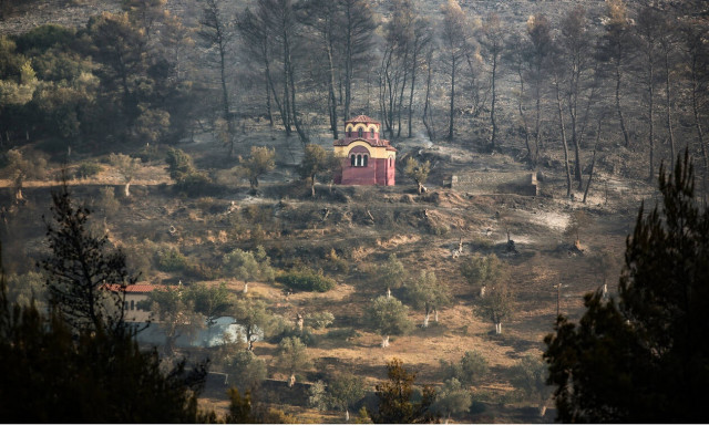 Φωτιά Εύβοια: Τα στοιχεία και οι μαρτυρίες που δείχνουν εμπρησμό – Το προφίλ των τριών υπόπτων
