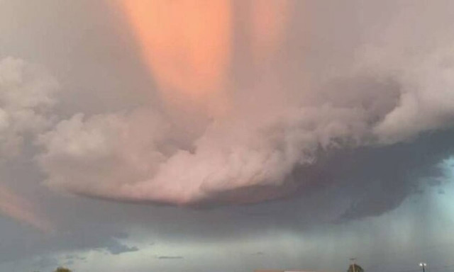 Σήκωσαν τα μάτια τους στον ουρανό και αυτό που είδαν θα το θυμούνται μια ζωή!