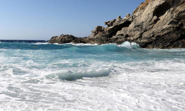 Καιρός: Ισχυροί άνεμοι έως και 9 μποφόρ την Κυριακή - Πού αναμένονται βροχές