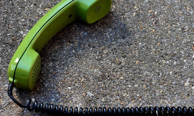 Θερμοκέφαλοι άφησαν ολόκληρο χωριό χωρίς τηλέφωνο