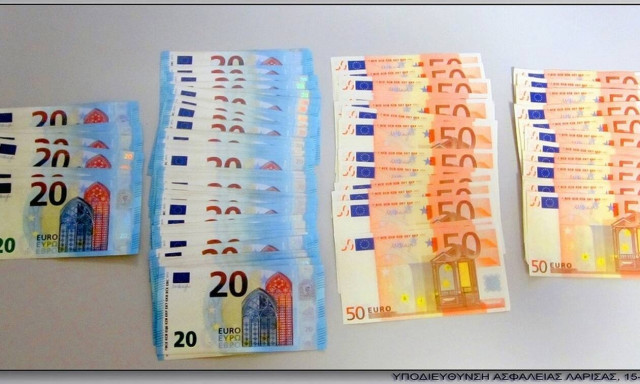 Λάρισα: Εξαρθρώθηκε σπείρα που έκανε αγορές με πλαστά χαρτονομίσματα