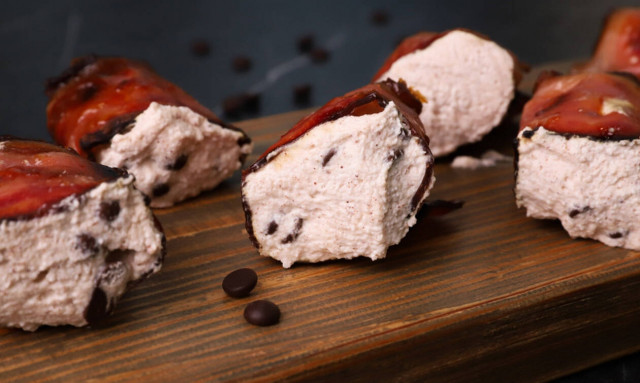 Ρολάκια μπέικον γεμιστά με κρέμα ricotta