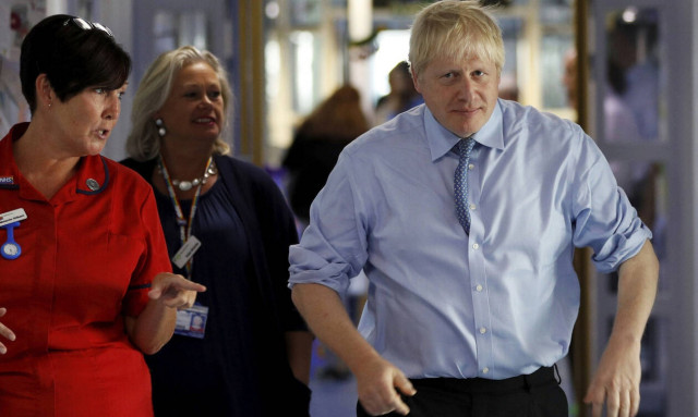 Βρετανία: Το σκληρό Brexit ενισχύει δημοσκοπικά τον Τζόνσον - Προηγείται 14 μονάδες των Εργατικών