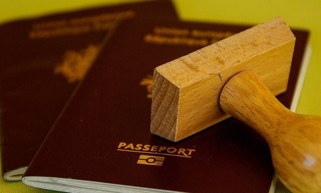 Έρχεται το «τοπικό» διαβατήριο - Σε ποιους χορηγείται η νέα «ελληνική πατέντα»