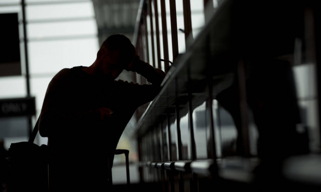 Ταλαιπωρία για χιλιάδες ταξιδιώτες: Καθηλωμένα τα αεροπλάνα μεγάλης εταιρείας 