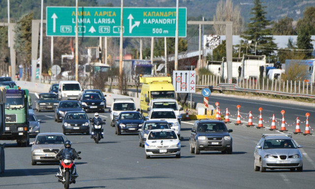 Η επιστροφή των αδειούχων: Αυξημένη κίνηση στις εθνικές οδούς - Η κατάσταση στα διόδια 