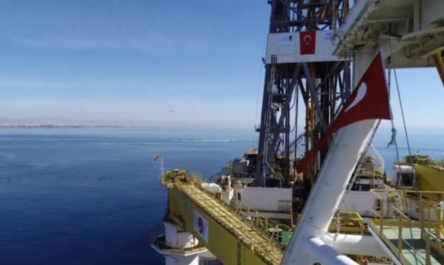 Απίστευτοι οι Τούρκοι: Αγόρασαν ελληνικό πλοίο για γεωτρήσεις