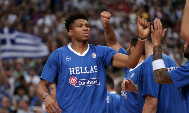 Μουντομπάσκετ - Yahoo: Κορυφαίος παίκτης του τουρνουά ο Γιάννης – Σε ποια θέση «βλέπει» την Εθνική