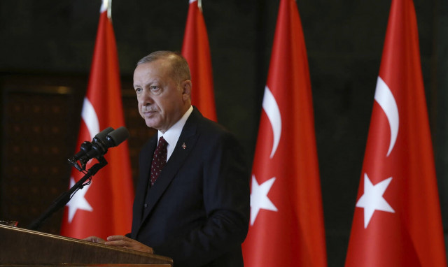 Εμπρηστικός ο Ερντογάν: Τα γεωτρύπανα συνεχίζουν, κανείς δεν μπορεί να μας εμποδίσει