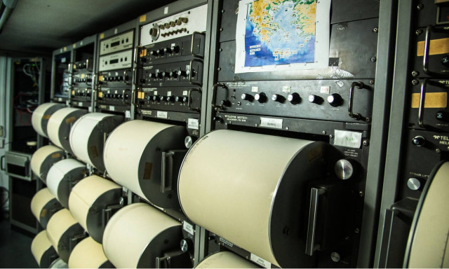 Σεισμός στην Κάρπαθο - «Ταρακουνήθηκε» και η Ρόδος (vid)