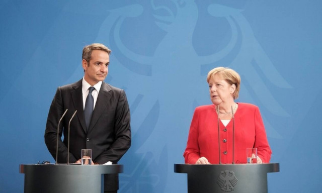 PM Mitsotakis in Berlin: Greece, Germany to present green development plan in December