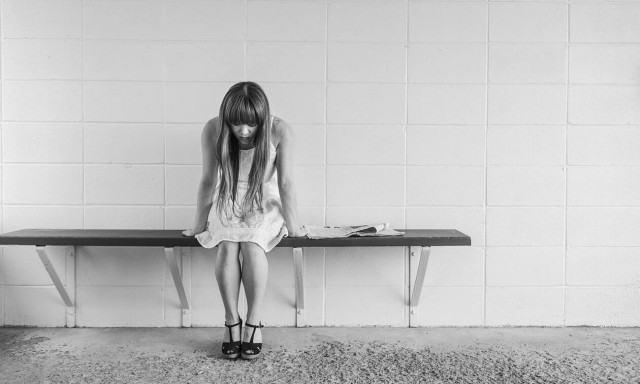 Γιατί δεν πρέπει να κρατάτε τα επώδυνα συναισθήματα μέσα σας