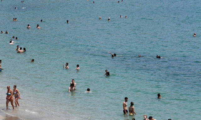 Καιρός: Σε κανονικά επίπεδα η θερμοκρασία – Επιμένουν τα μποφόρ (χάρτες)