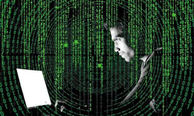 Απάτη χιλιάδων ευρώ: «Ψάρευε» τους τραπεζικούς κωδικούς ανύποπτων πολιτών και γέμιζε τον δικό του