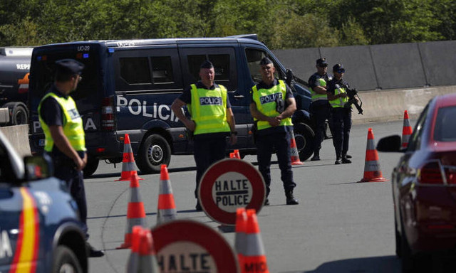 Φονική επίθεση στη Γαλλία: Ένας νεκρός και εννέα τραυματίες (vid)