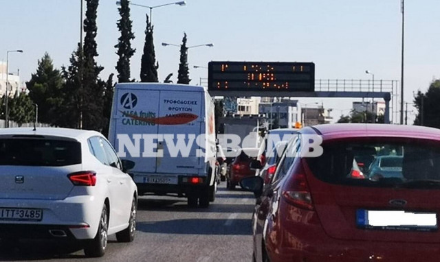 ΤΩΡΑ: Σοβαρό τροχαίο στον Κηφισό – Μποτιλιάρισμα χιλιομέτρων