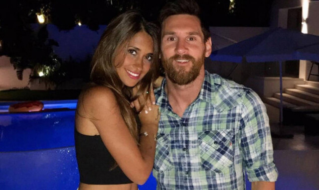 Ο Λιονέλ Μέσι όπως δεν τον έχετε ξαναδεί! Χουφτώνει δημόσια τη σύζυγό του (vid)