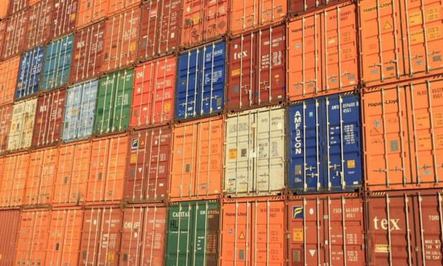 Άφωνοι οι Αστυνομικοί όταν είδαν τι είχαν κρύψει μέσα σε… μπουρνούζια (Pics)