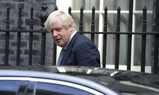 BREXIT: Εκτός ελέγχου ο Μπόρις Τζόνσον - «Είσαι κότα» είπε στον Κόρμπιν