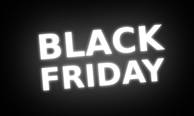 Εκπτώσεις 2019: Πότε «πέφτουν» φέτος Black Friday και Cyber Monday