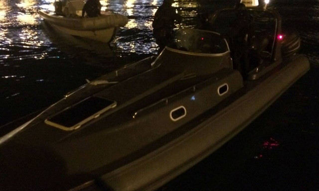 Λιμενικό: Καταδίωξη στη Σάμο με πυρά κατά 18χρονου σε ταχύπλοο