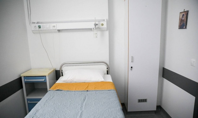 Λαμία: Την κυνηγούσε μέσα στο Νοσοκομείο και της χτυπούσε το κεφάλι στο πάτωμα