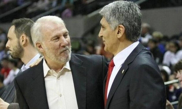 LIVE Ελλάδα – ΗΠΑ: Ο Πόποβιτς θυμήθηκε τον Γιαννάκη και τη... ρετσίνα