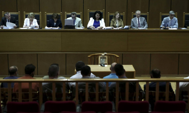 Golden Dawn trail resumes