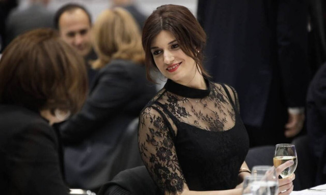 Η Κατερίνα ξαναχτυπά...