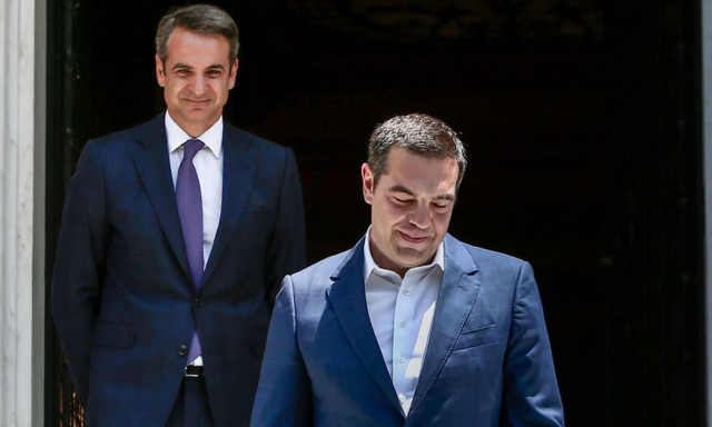 Νέα δημοσκόπηση: Τεράστια η διαφορά μεταξύ Μητσοτάκη και Τσίπρα