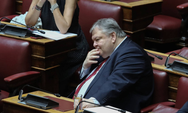 Υπόθεση Novartis – Βενιζέλος: Υπάρχουν πολιτικές και ποινικές ευθύνες