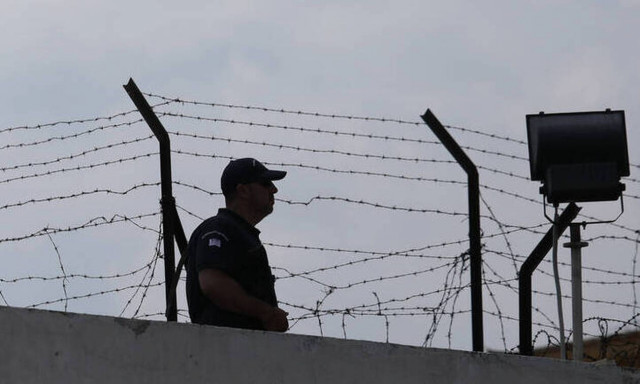 Έκανε ληστείες ενώ ήταν έγκλειστος στις φυλακές Τίρυνθας