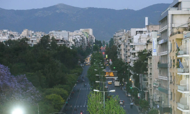 Τρόμος για πασίγνωστο παρουσιαστή στο κέντρο της Αθήνας – Δείτε τι έγινε (pics)