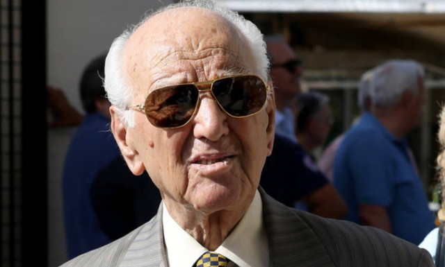 Αντώνης Λιβάνης: Οι άντρες πίσω από τους μεγάλους άντρες