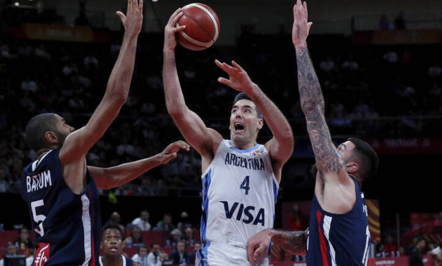 Αργεντινή-Γαλλία 80-66: Ασταμάτητος Σκόλα την οδήγησε στον τελικό 