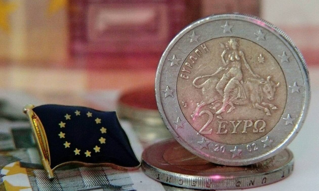 IMF agrees that high primary surplus targets act as «drag» on Greece's economic recovery