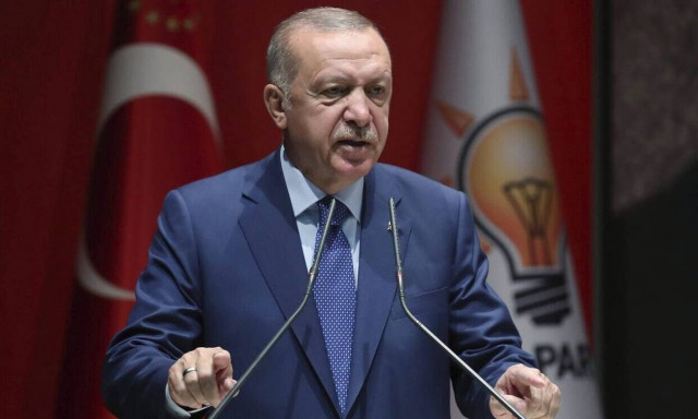 Νέο «χτύπημα» Ερντογάν: «Θα σας γεμίσω με πρόσφυγες» - Απειλεί με «θερμό» επεισόδιο ο σουλτάνος