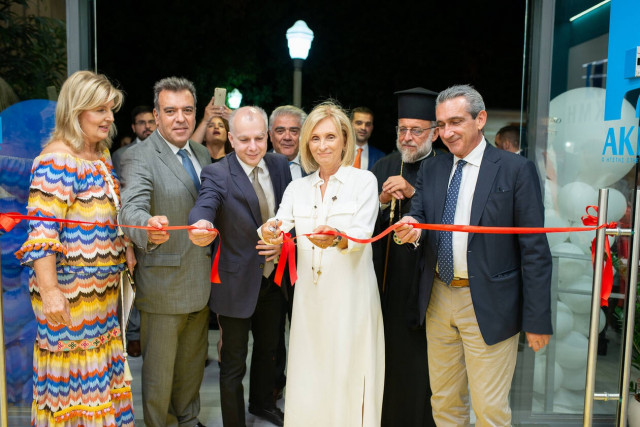 Πλήθος κόσμου στα λαμπερά εγκαίνια του μεγαλύτερου ιδιωτικού εκπαιδευτικού Οργανισμού στην Ελλάδα