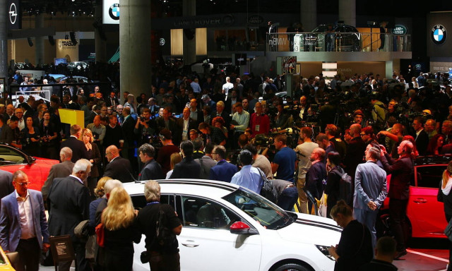 Η έκθεση της Φρανκφούρτης πρέπει να μετεξελιχθεί για να παραμείνει ζωντανή