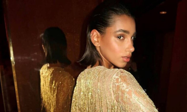 Chiara Sampaio: Με δημιουργία Celia Kritharioti τράβηξε πάνω της τα βλέμματα (photos-video)